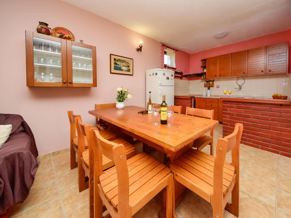 Holiday Home Lolita By Interhome Račišće Εξωτερικό φωτογραφία